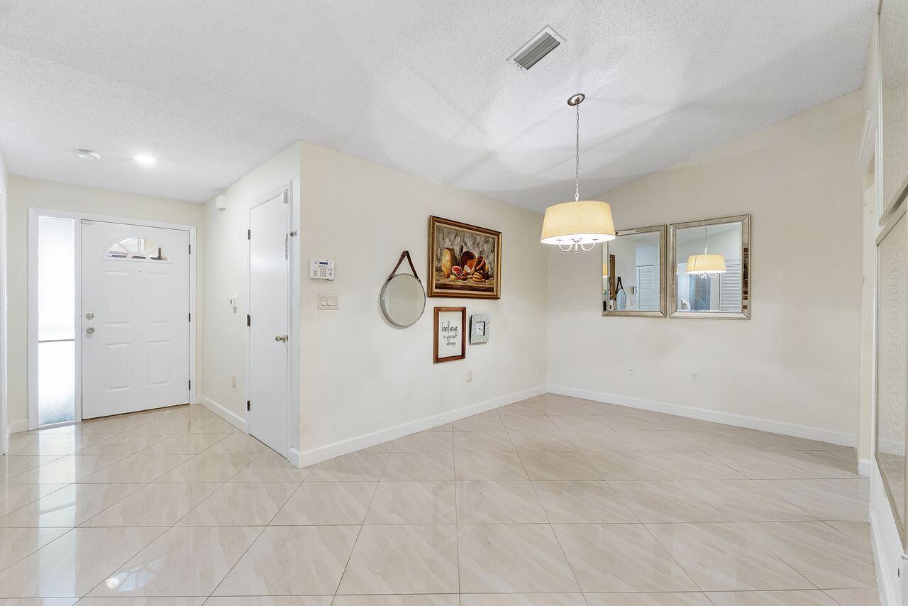 9640 NW 76TH Court 9640