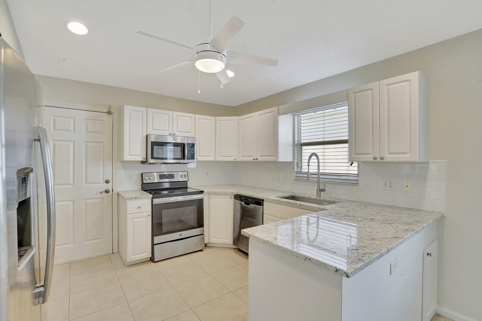 1022 Island Manor Drive