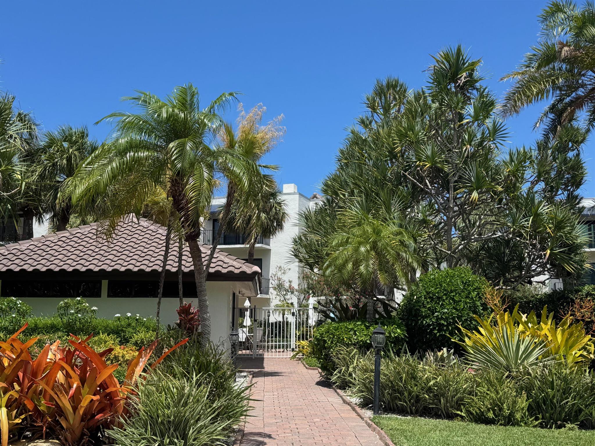 COTE DE LA MER - Residential Lease