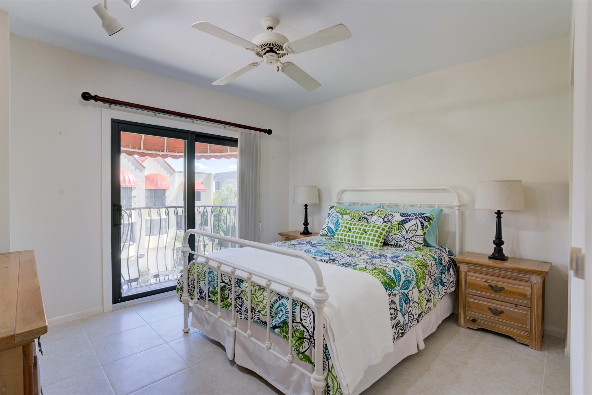 COTE DE LA MER - Residential Lease