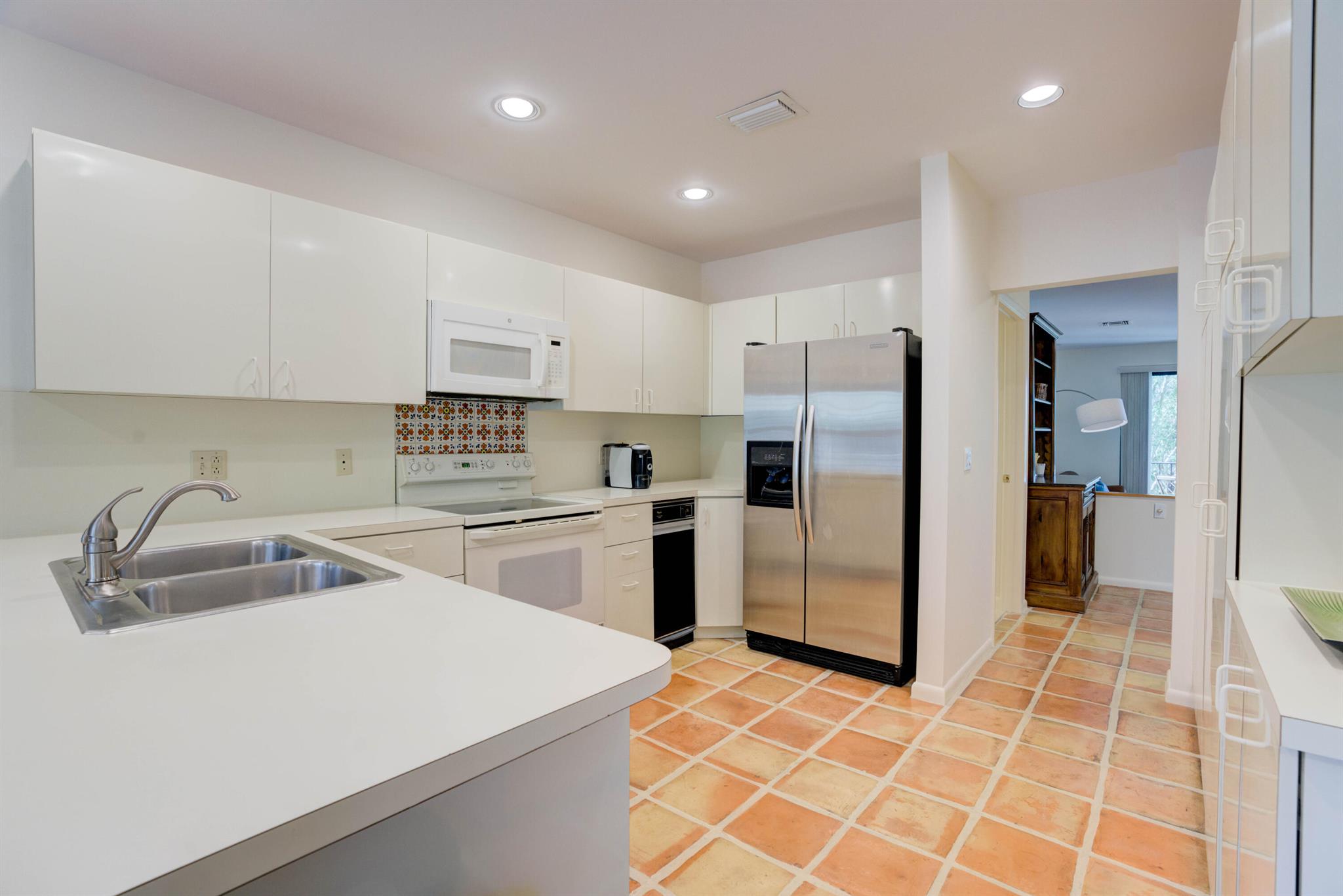 COTE DE LA MER - Residential Lease