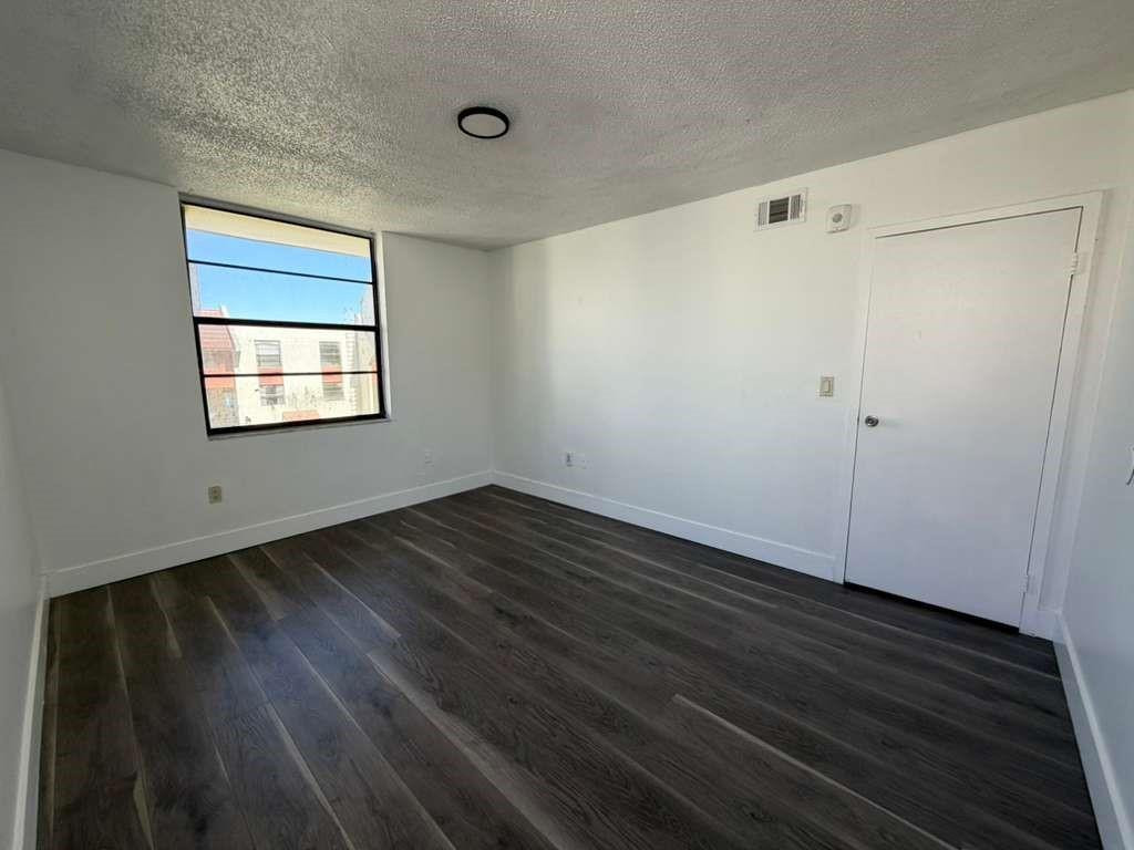 Tree Garden - Residential