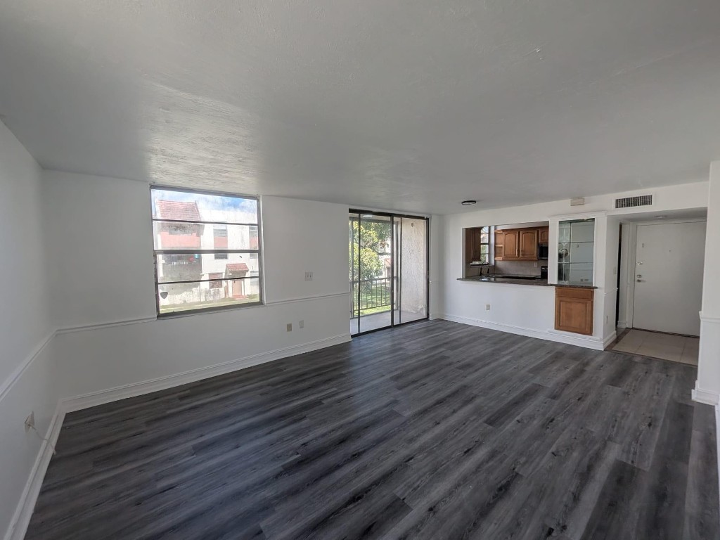 Tree Garden - Residential