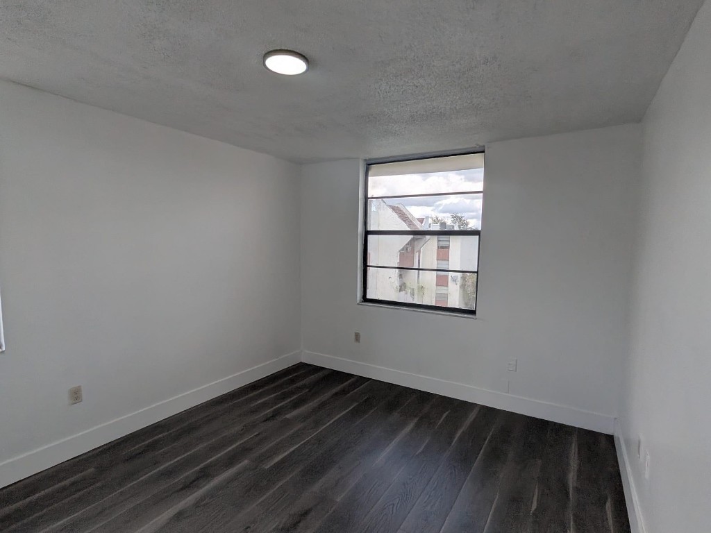 Tree Garden - Residential