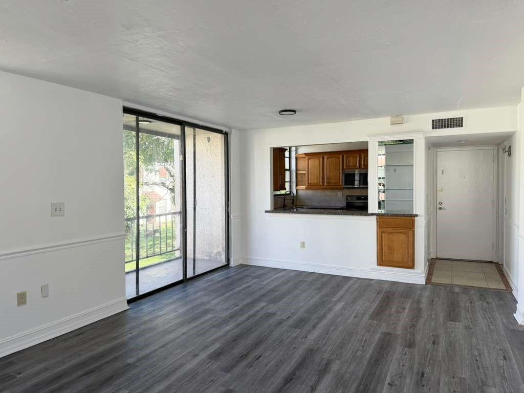 Tree Garden - Residential