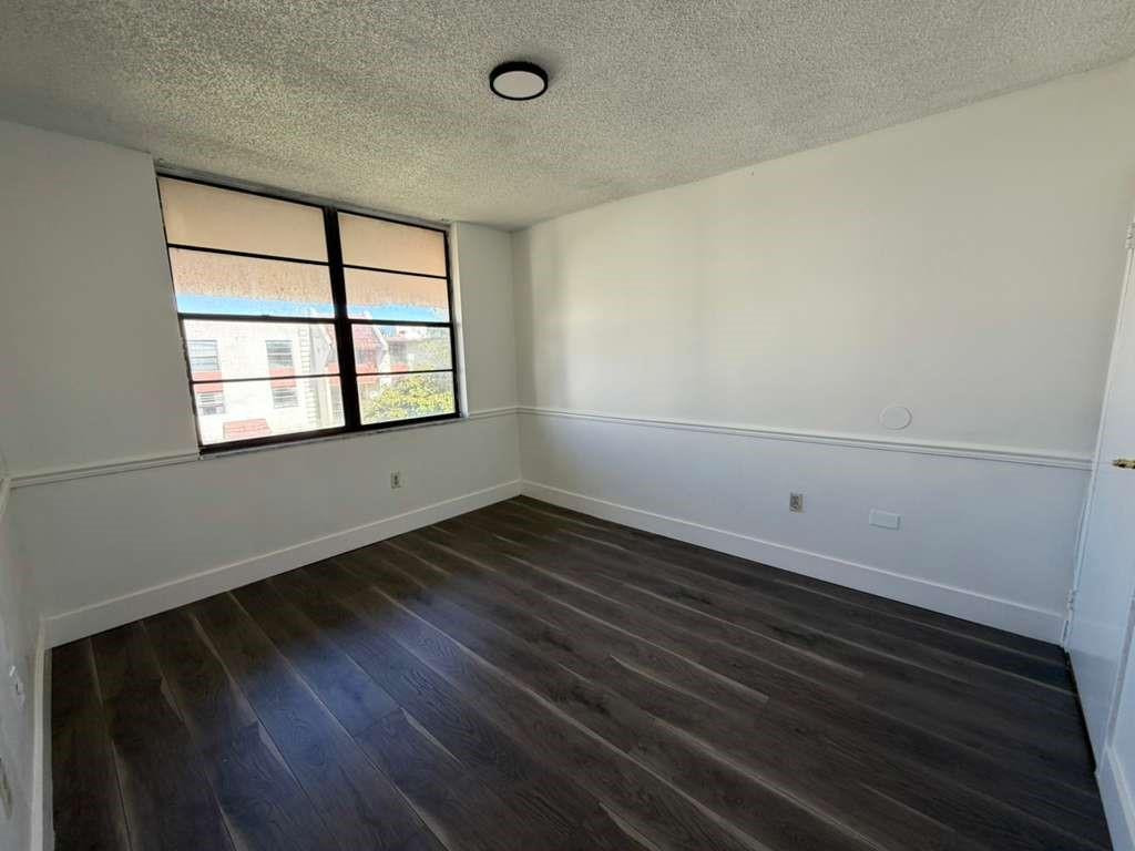 Tree Garden - Residential