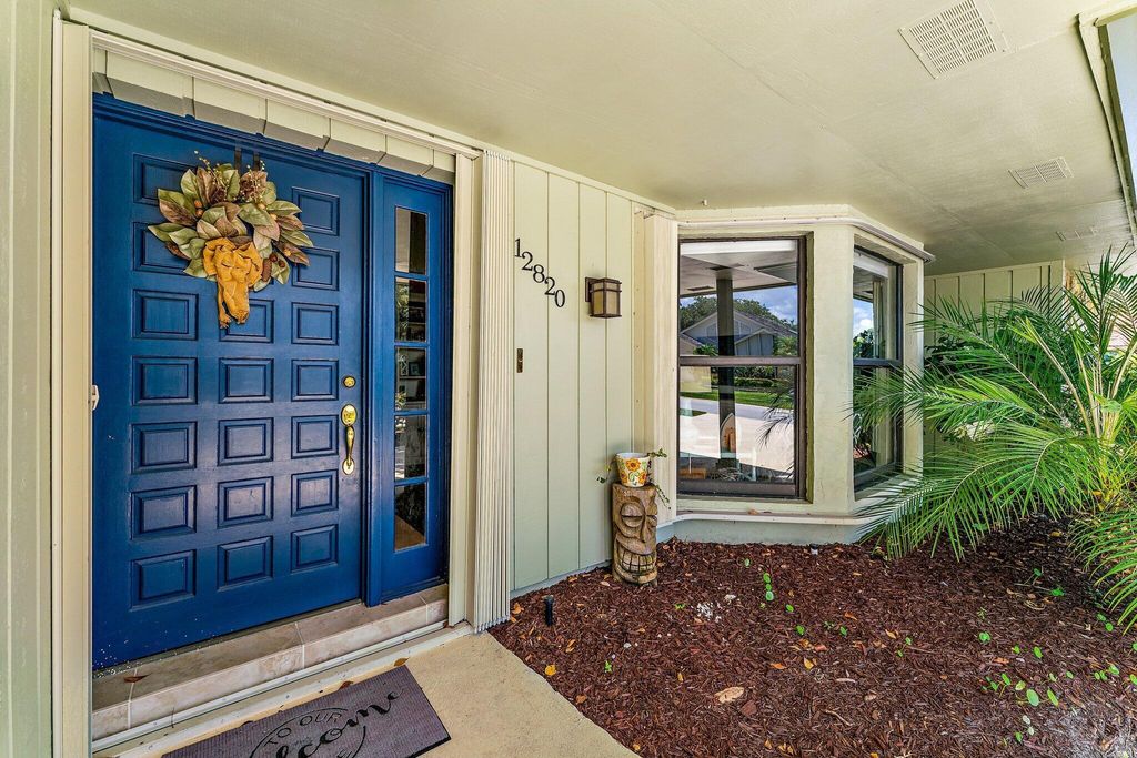 Photo of 12820 Calais Circle, Palm Beach Gardens, FL 33410 (MLS # R11067882)