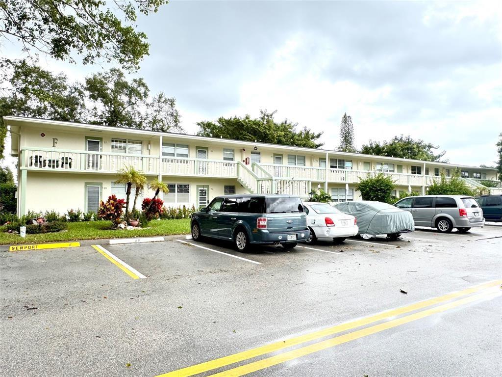 View photos, virtual tours, details... 102 Newport F 102