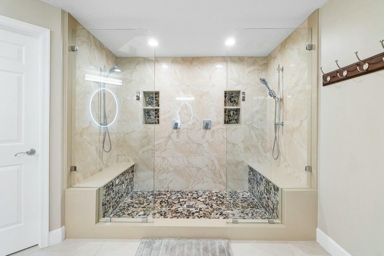 JUPITER OCEAN GRANDE - Residential