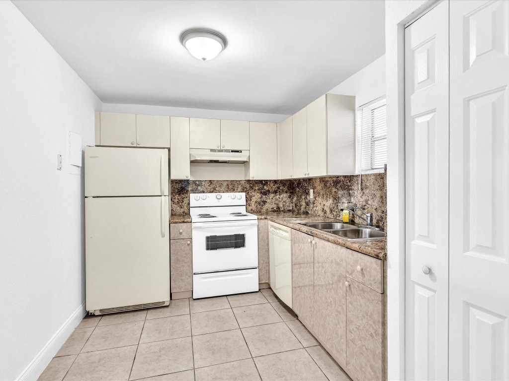 Springcrest Condo - Residential