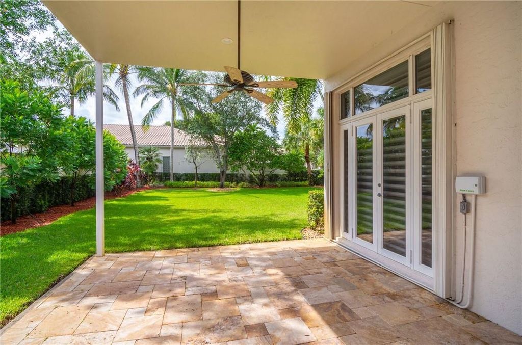 Photo of 2519 Bay Pointe Court, Weston, FL 33327 (MLS # F10519823)