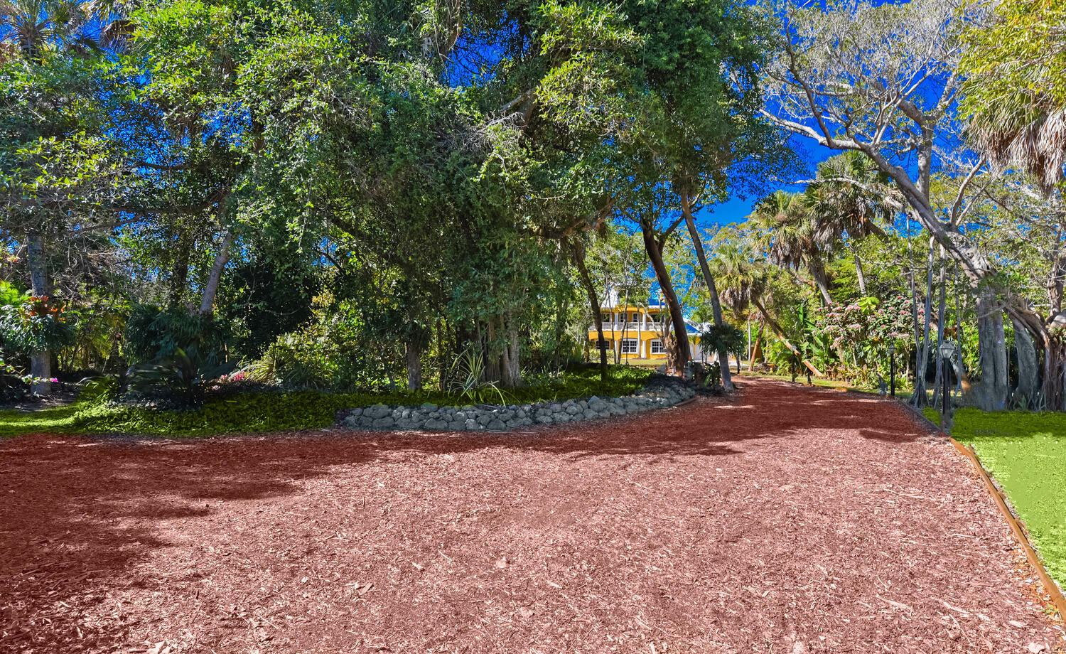 Long Legal ,METES AND BOUNDS - See Parcel 1A in Do - Residential