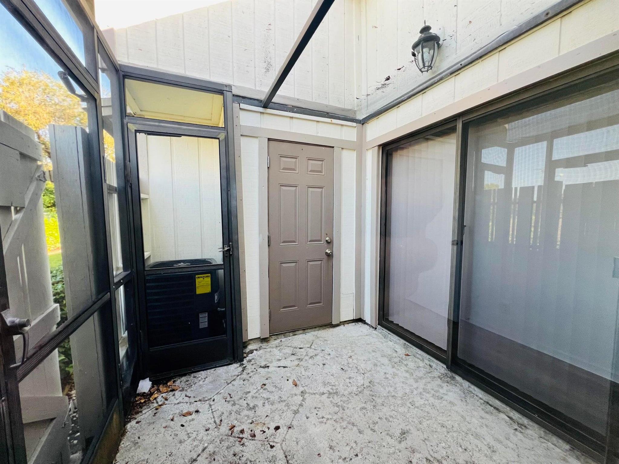 STURBRIDGE VILLAGE - Residential Lease