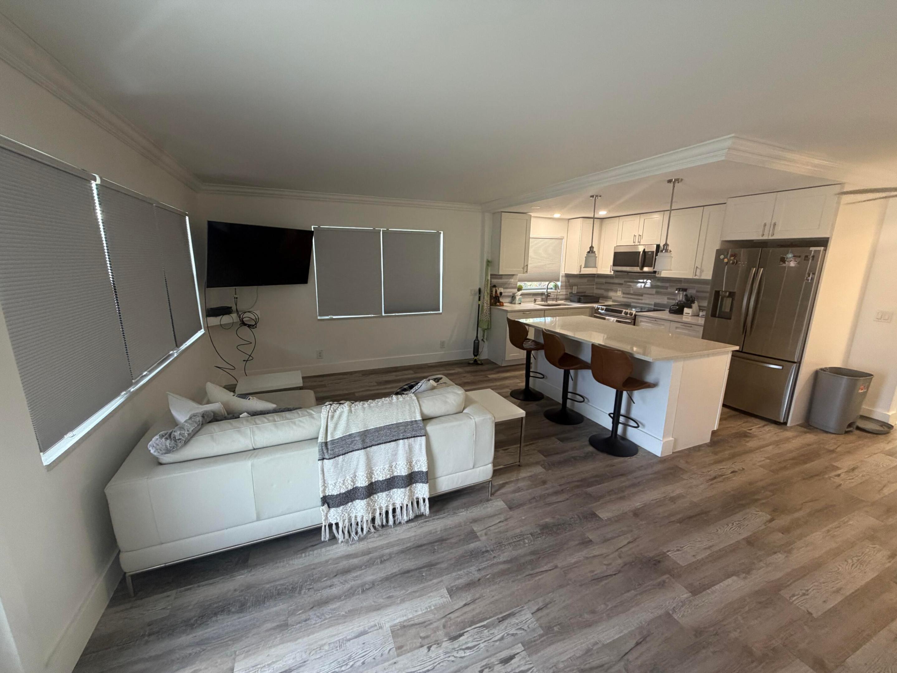 NEWPORT M CONDO - Residential