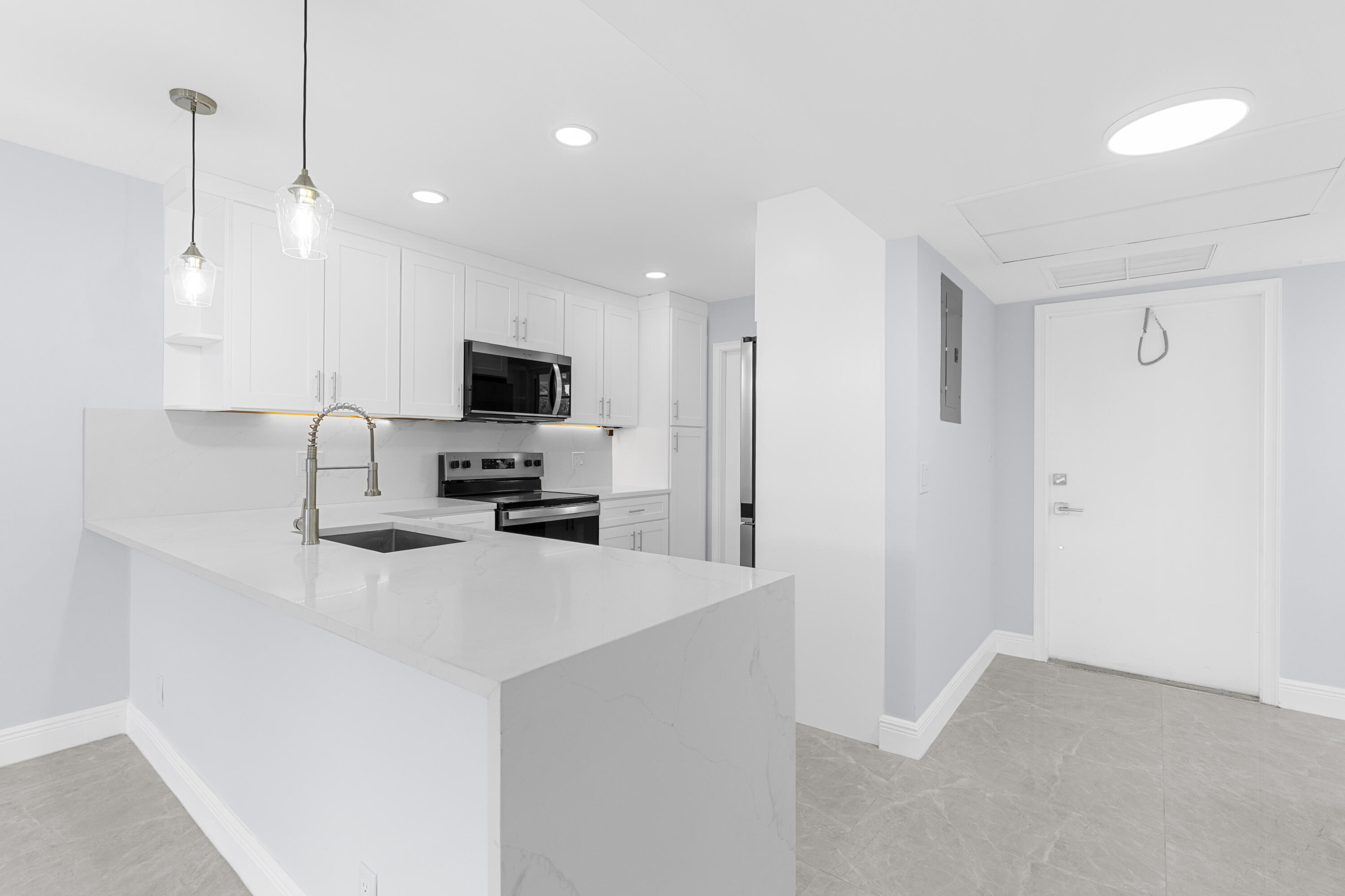 2901 S Palm Aire Drive 306