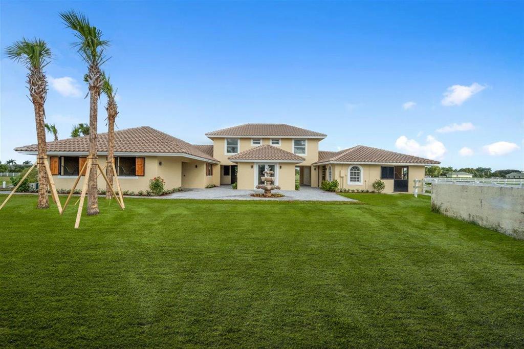 PALM BEACH POINT - Residential