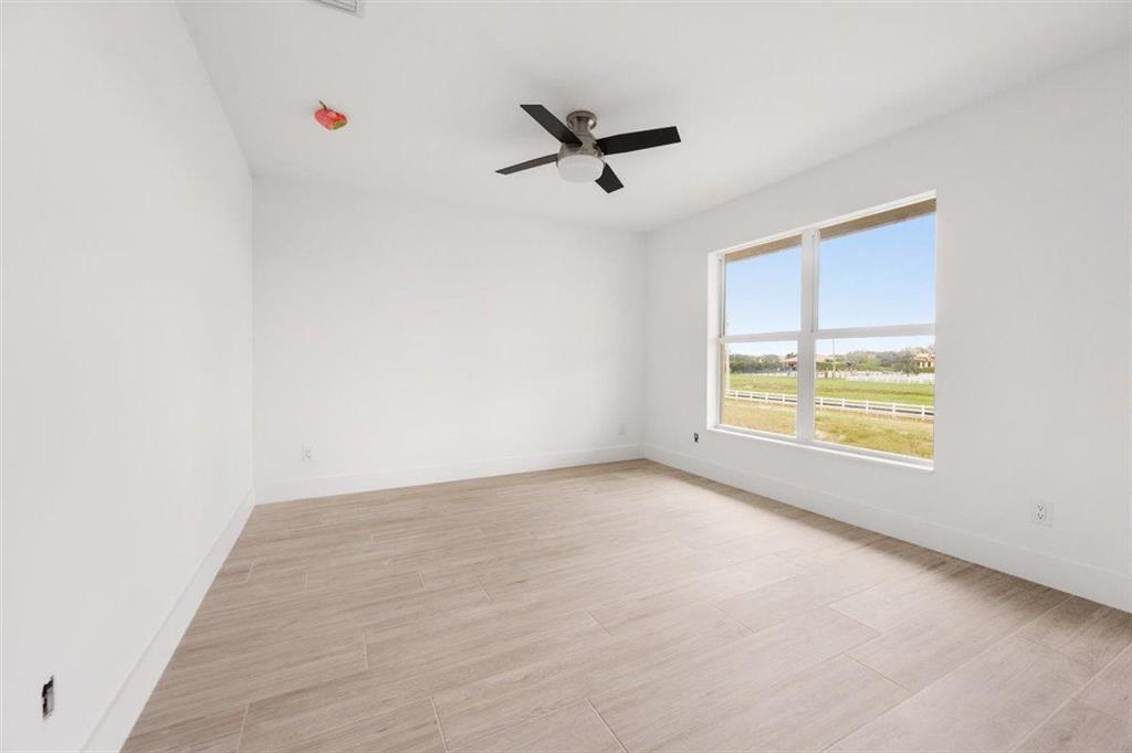 PALM BEACH POINT - Residential