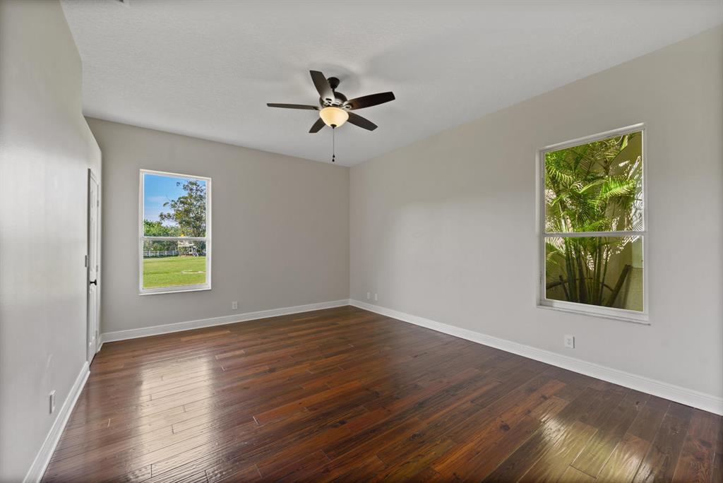 PALM BEACH POINT - Residential