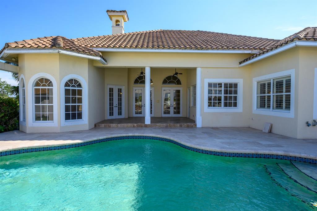 PALM BEACH POINT - Residential