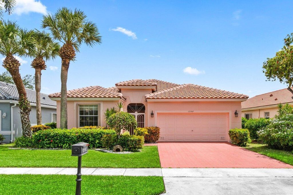 Photo of 12747 Coral Lakes Drive, Boynton Beach, FL 33437 (MLS # R11102944)