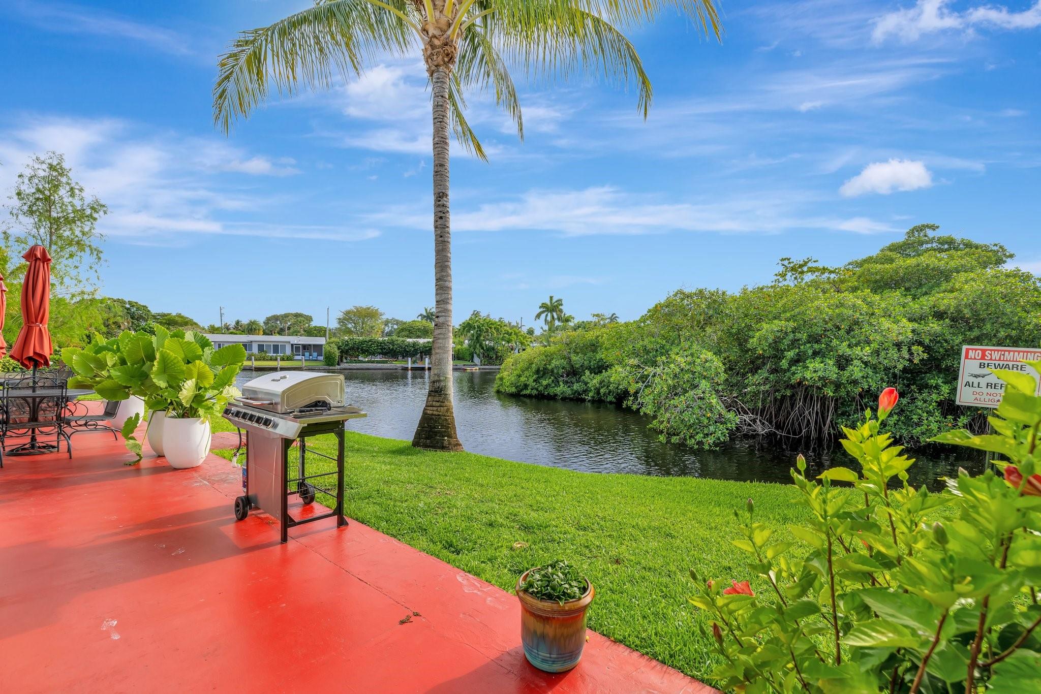 River Manor Condo - Residential