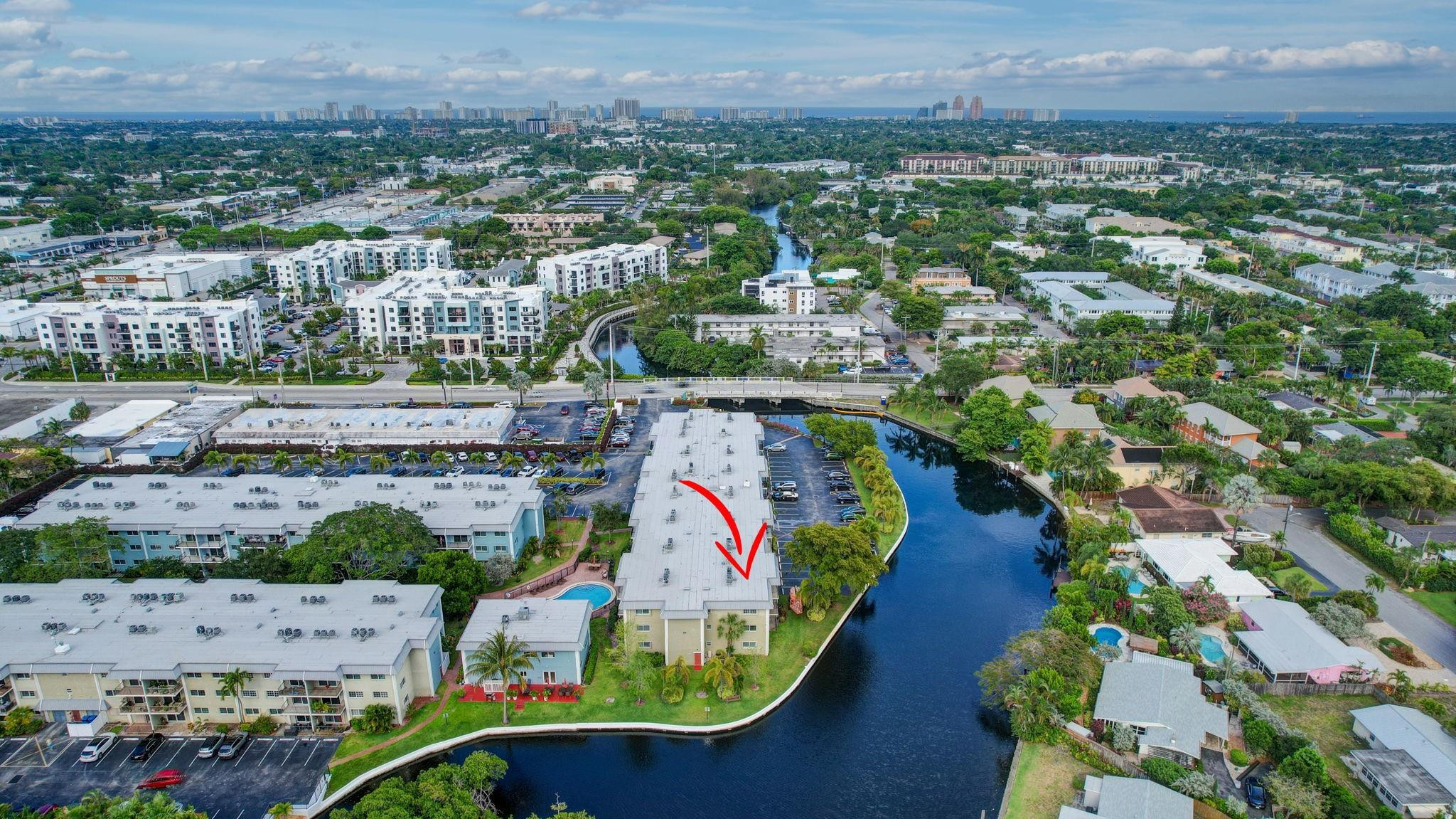 River Manor Condo - Residential