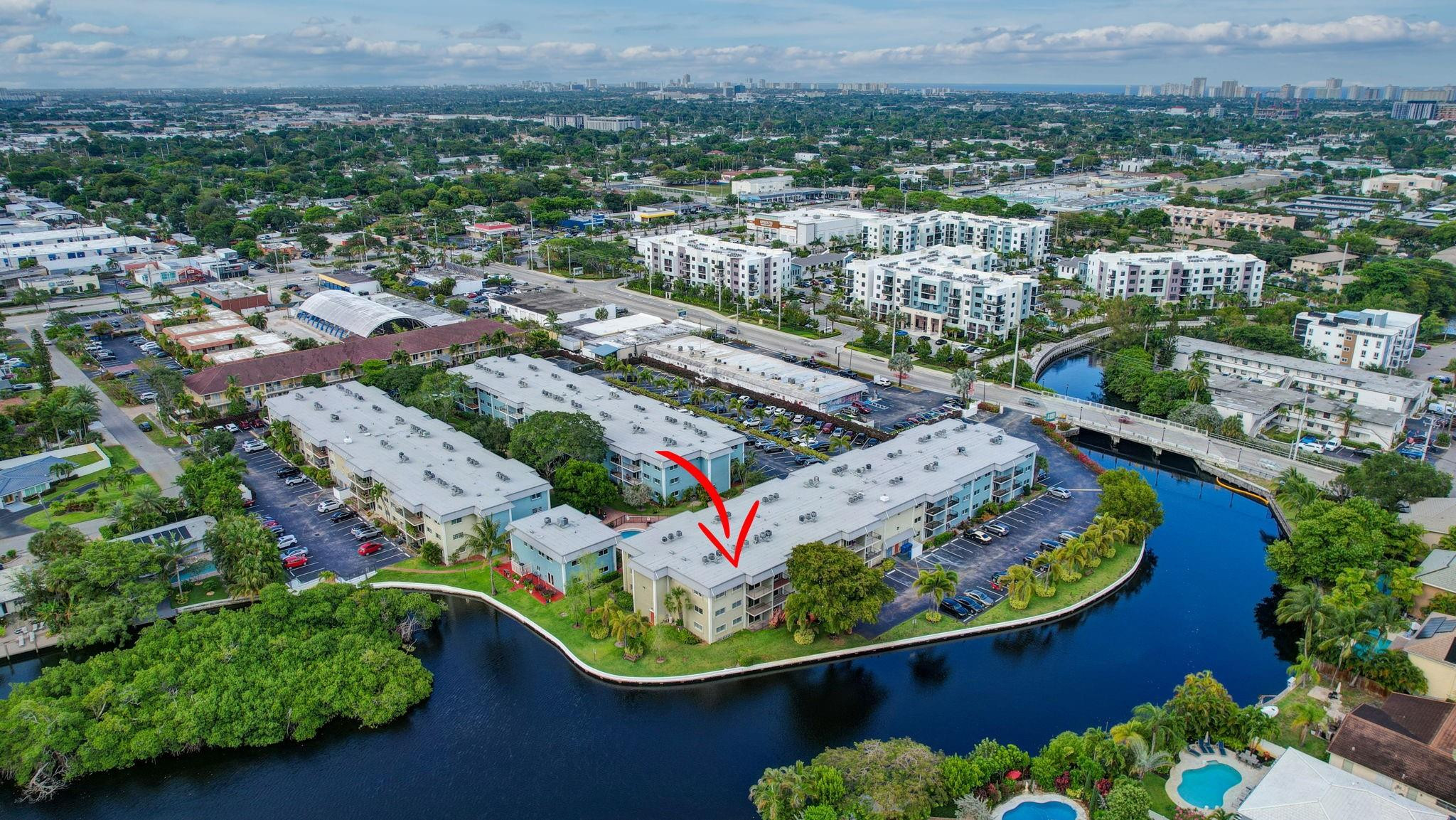 River Manor Condo - Residential