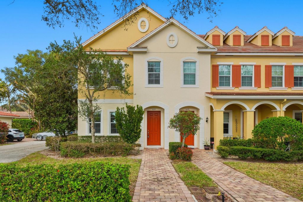 Photo of 627 Dakota Drive #-, Jupiter, FL 33458 (MLS # F10551989)