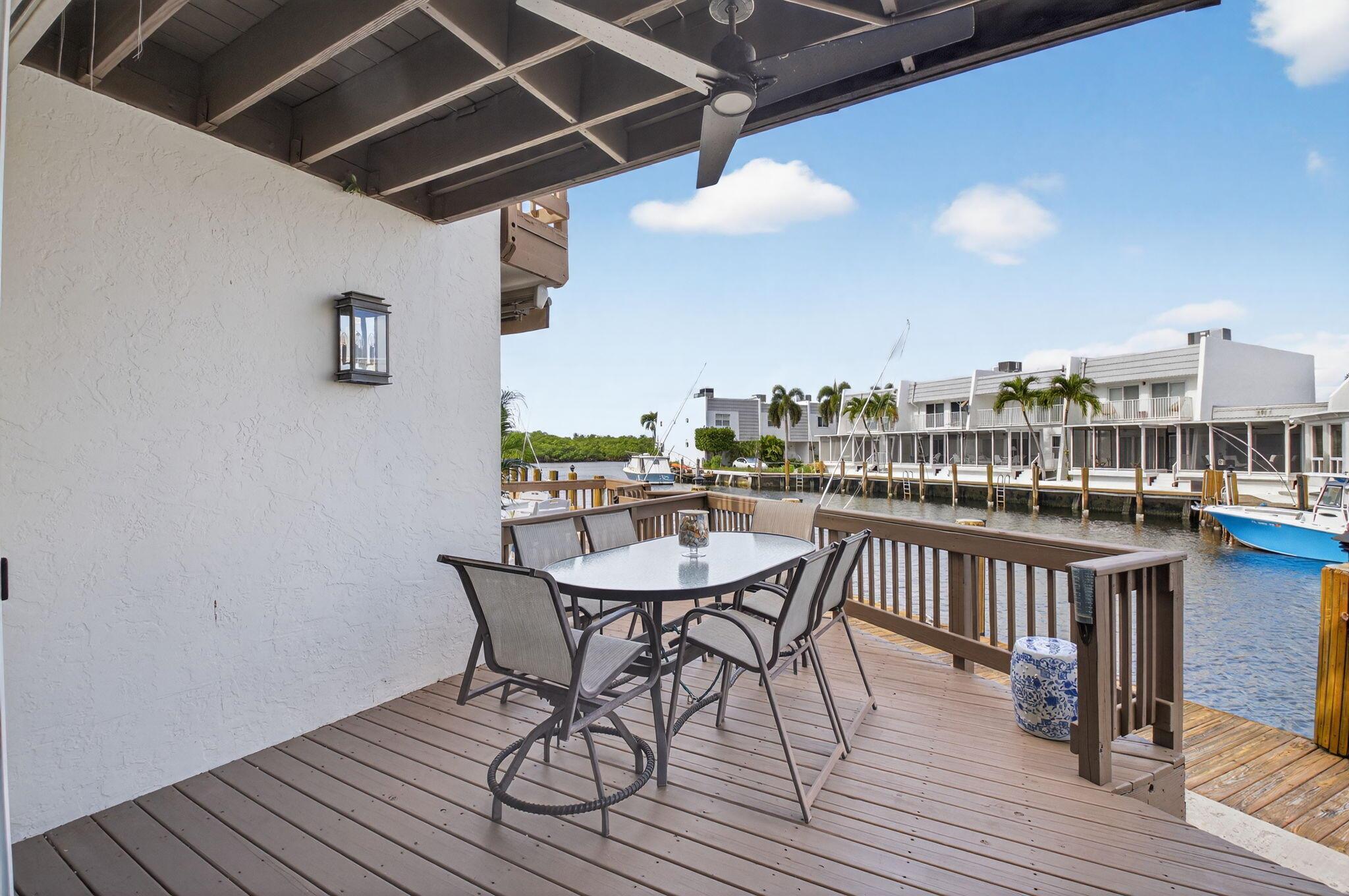 DELRAY BY THE SEA - Residential