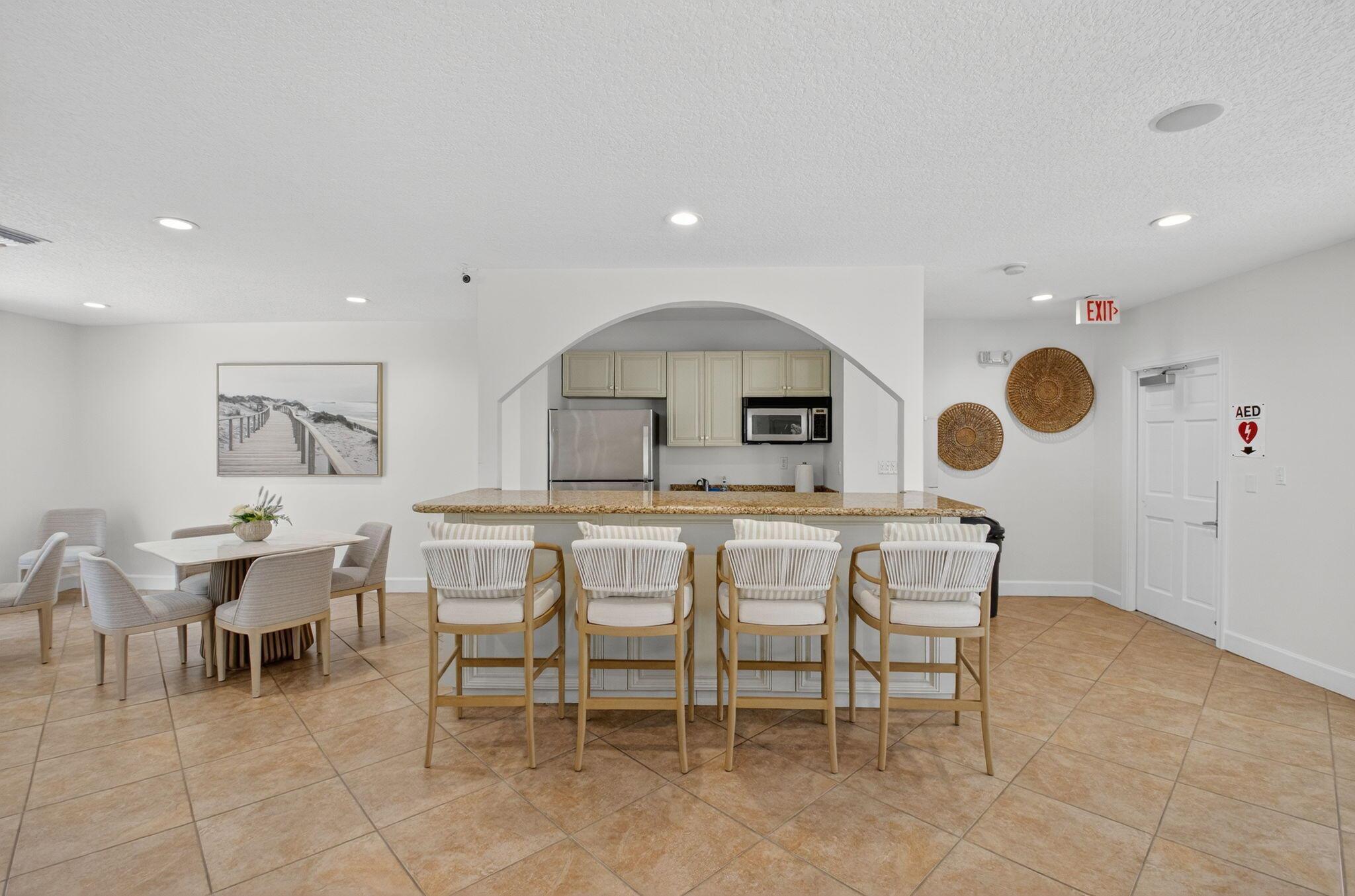 DELRAY BY THE SEA - Residential