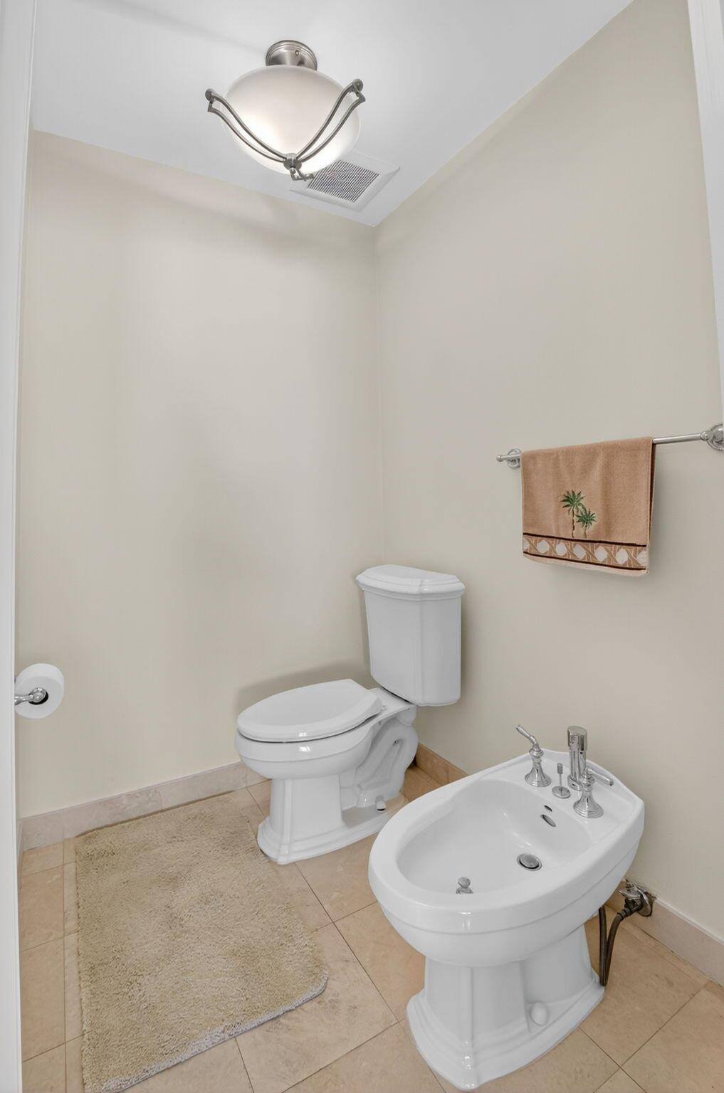 DELRAY BY THE SEA - Residential