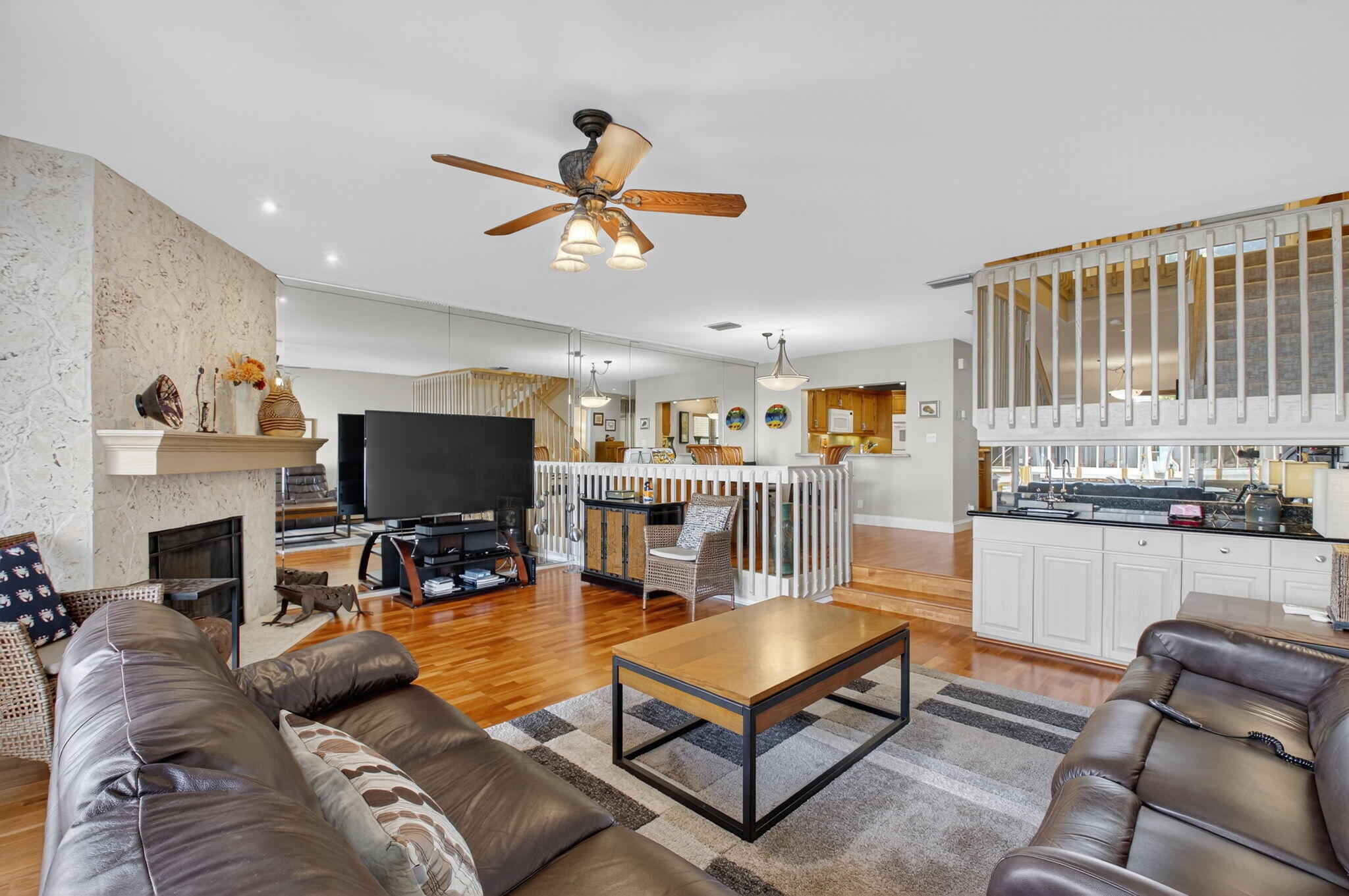 DELRAY BY THE SEA - Residential