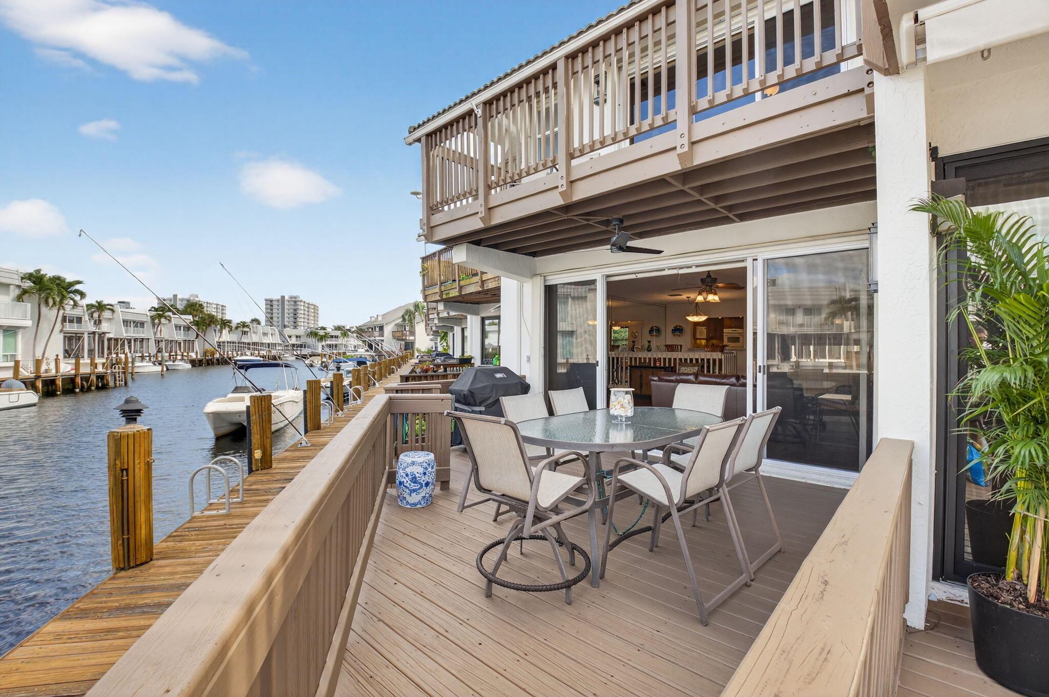 DELRAY BY THE SEA - Residential
