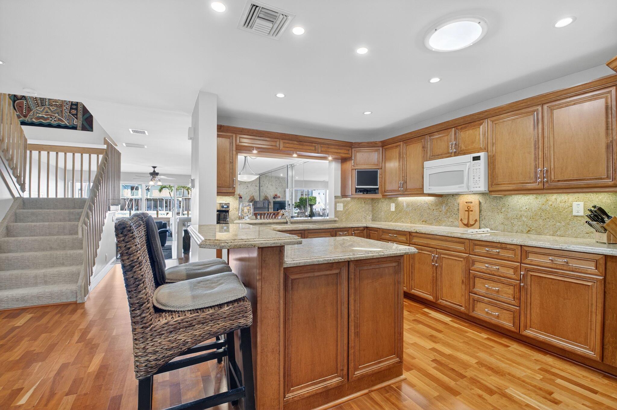 DELRAY BY THE SEA - Residential