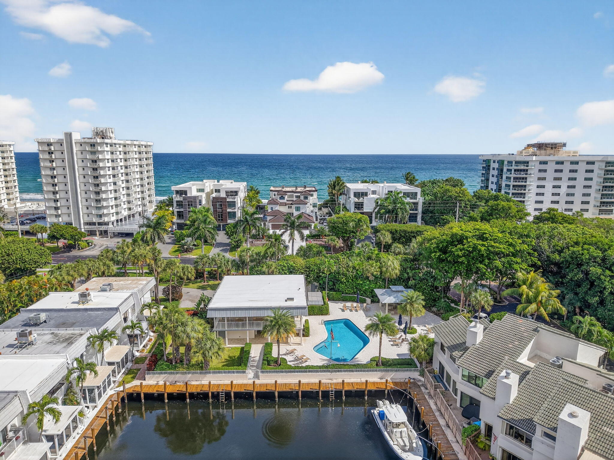 DELRAY BY THE SEA - Residential