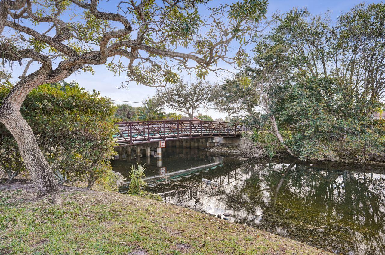 GREENWAY VILLAGE SOUTH CONDO 3 - Residential