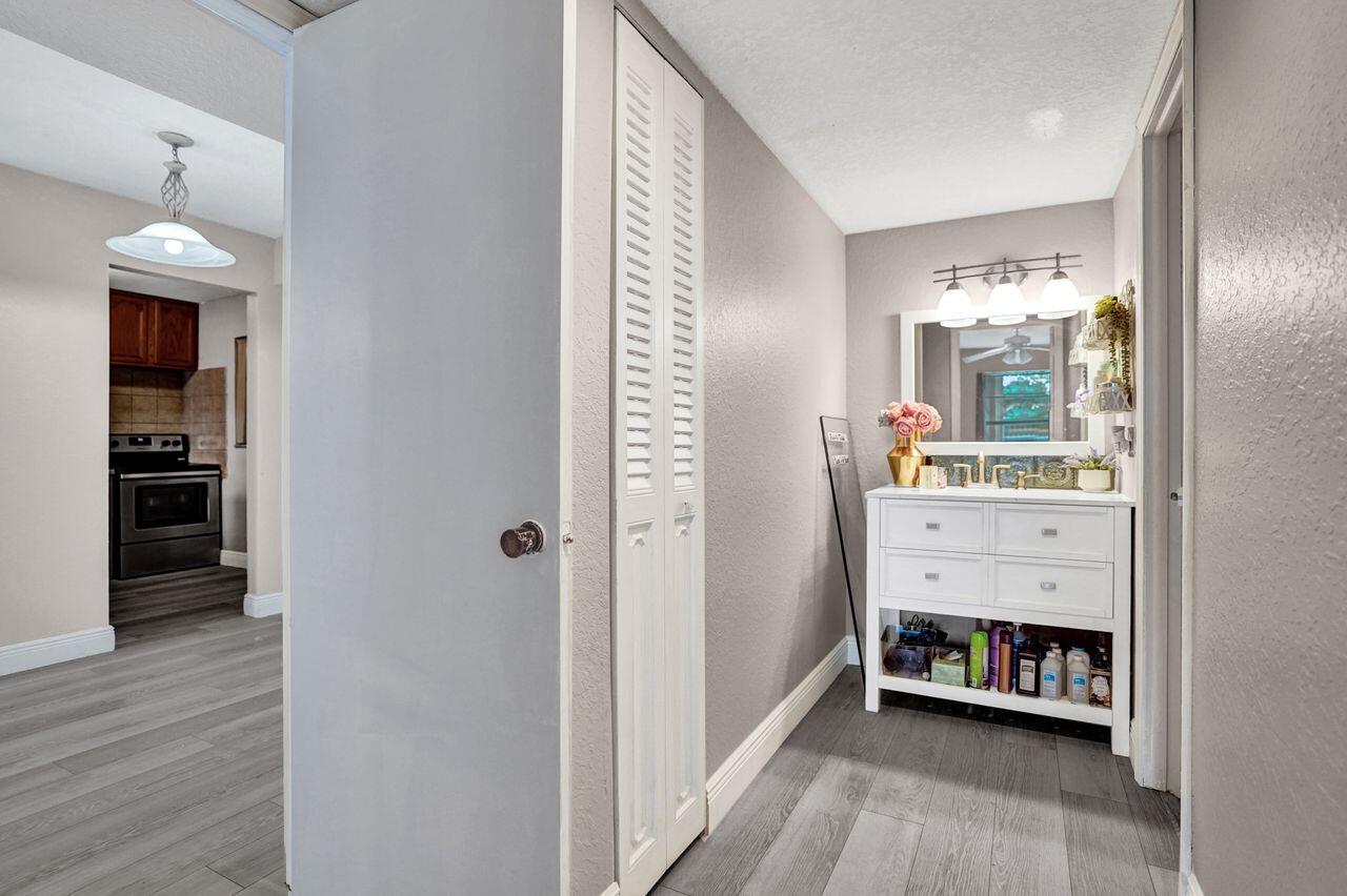 GREENWAY VILLAGE SOUTH CONDO 3 - Residential