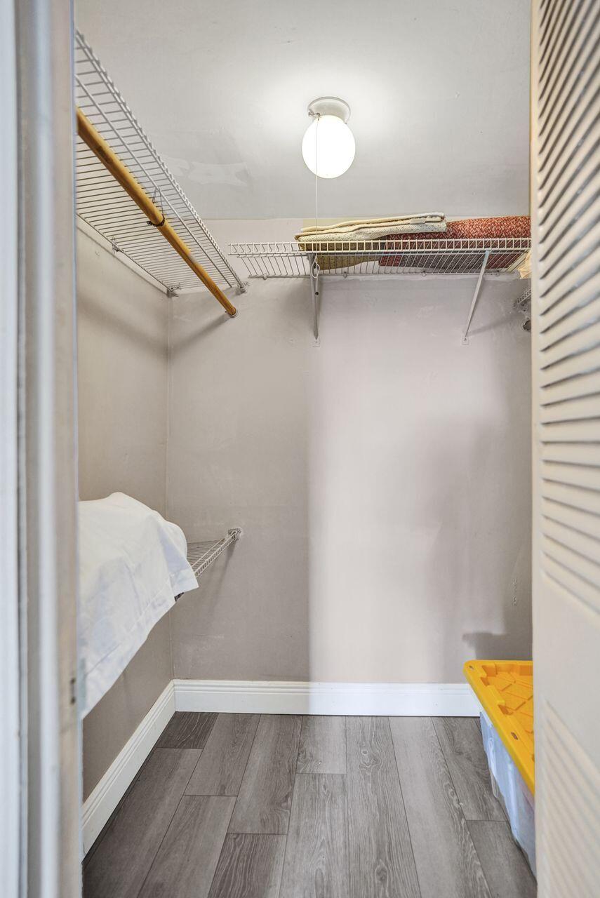 GREENWAY VILLAGE SOUTH CONDO 3 - Residential