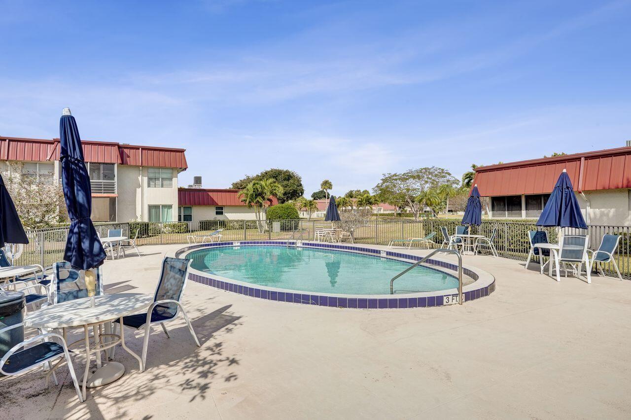 GREENWAY VILLAGE SOUTH CONDO 3 - Residential