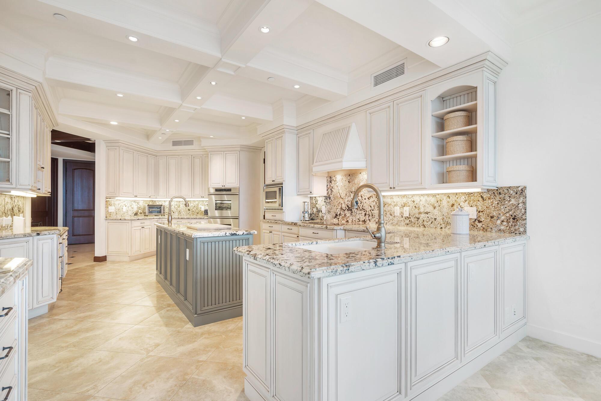 BREAKERS SOUND AT JUPITER - Residential Lease