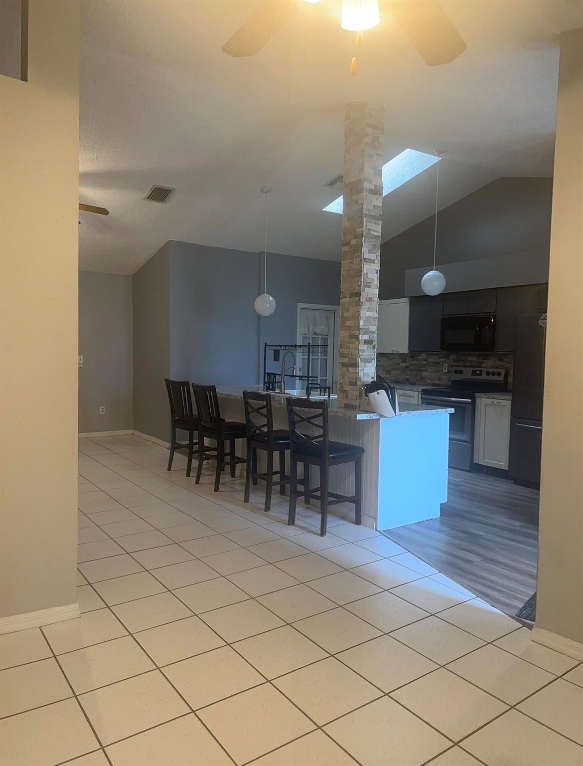 PORT ST LUCIE SECTION  34 - Residential Lease