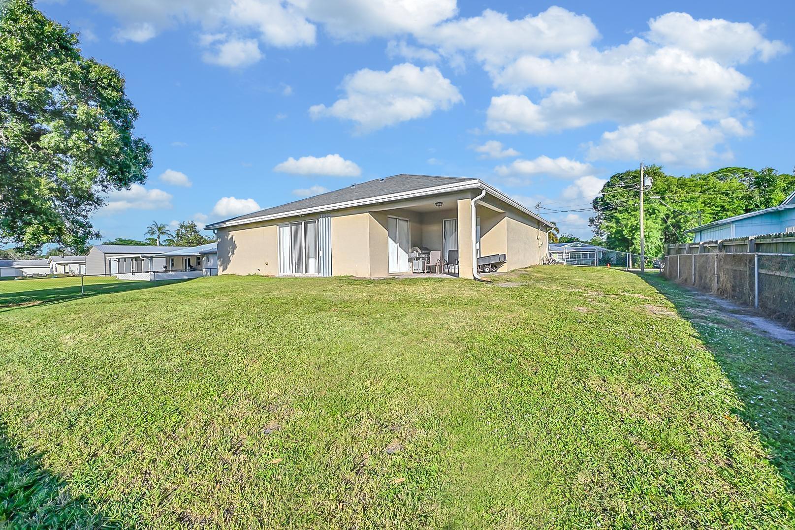 INDIAN RIVER ESTATES UNIT - Residential