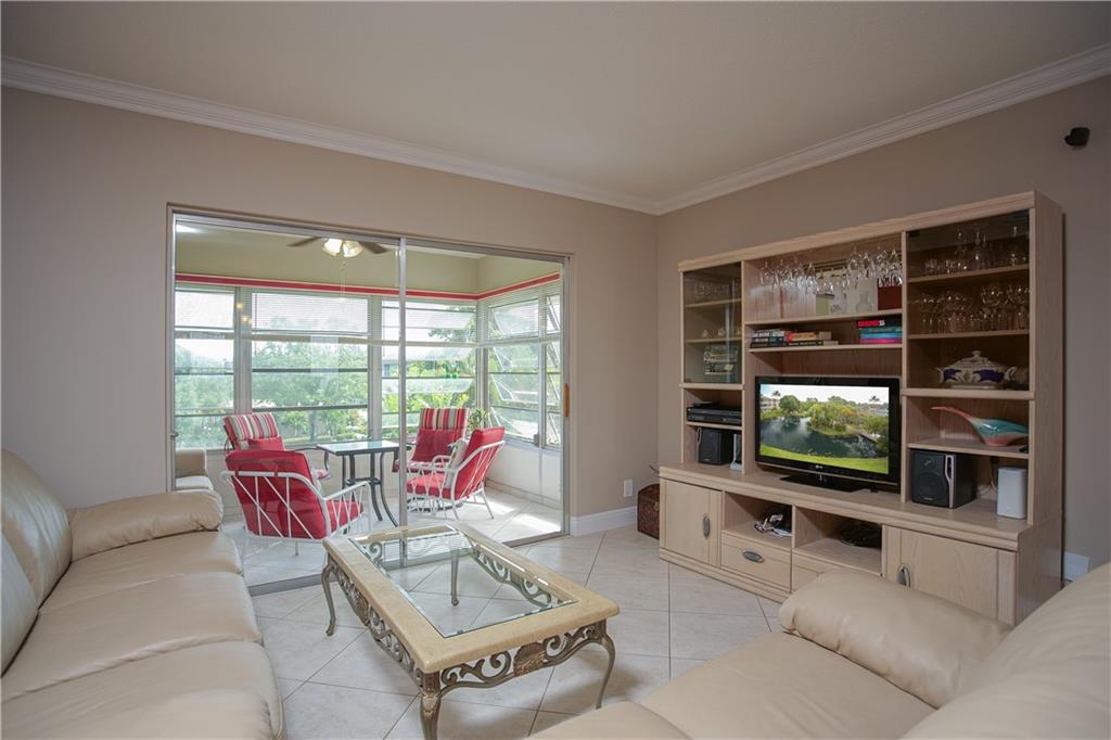 HAWAIIAN GARDENS - Residential