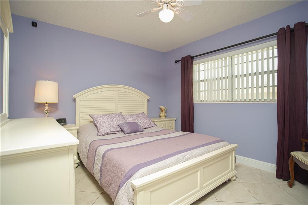 HAWAIIAN GARDENS - Residential