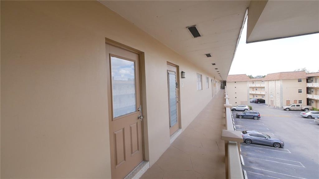 HAWAIIAN GARDENS - Residential