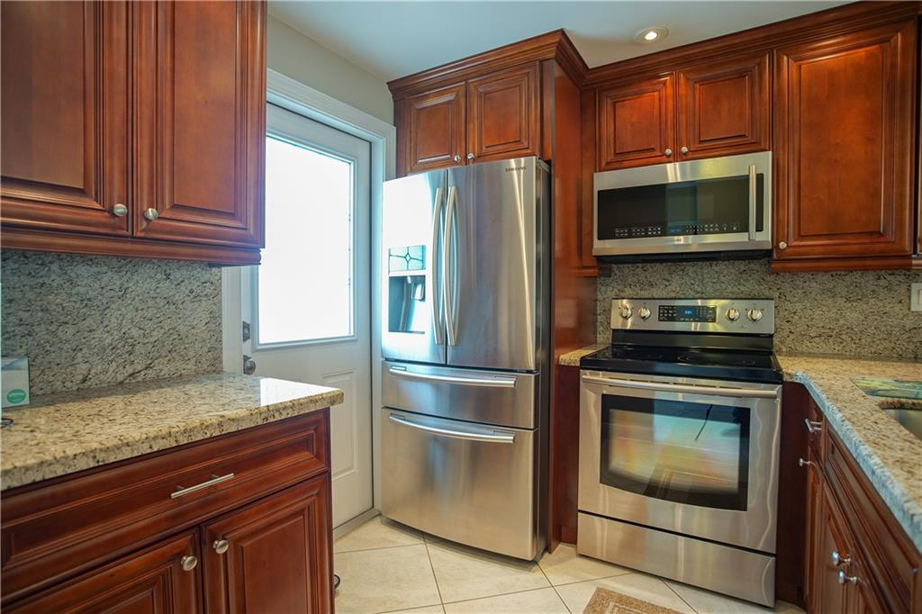 HAWAIIAN GARDENS - Residential