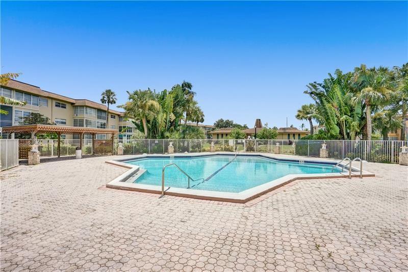 HAWAIIAN GARDENS - Residential