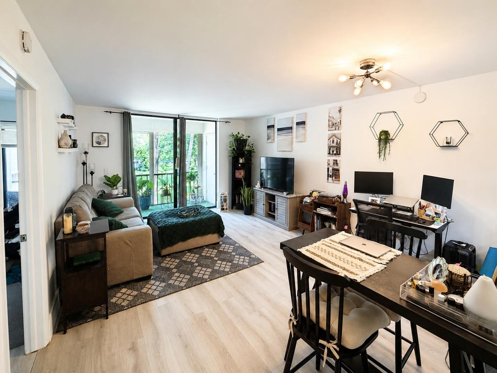 Photo of 5160 LAS VERDES Circle #204, Delray Beach, FL 33484 (MLS # B26092391)