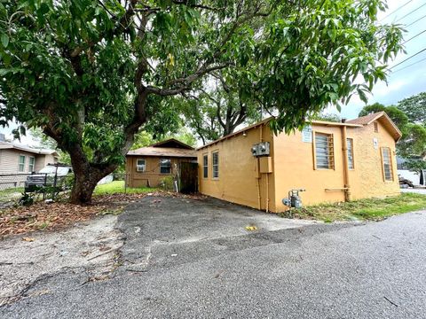 610 33rd Street 1/2 West Palm Beach FL 33407