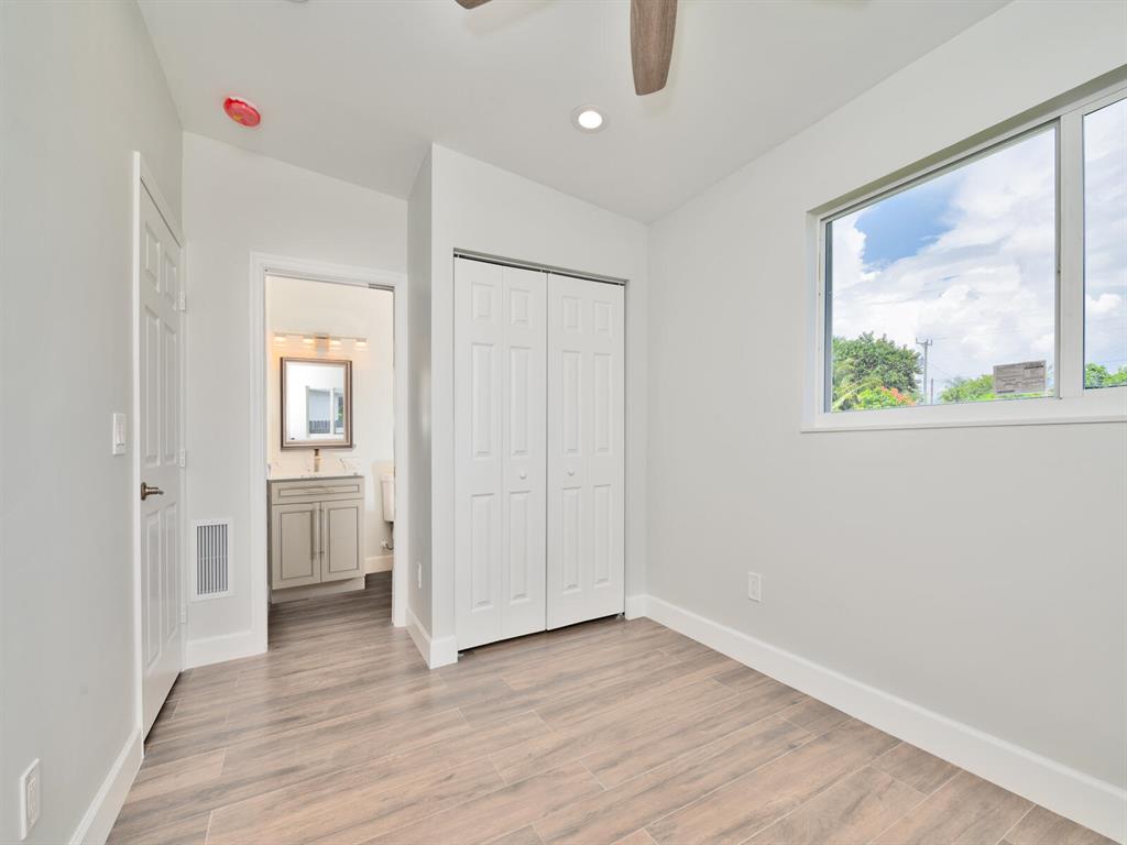 FOREST HILL VILLAGE 1 - Residential